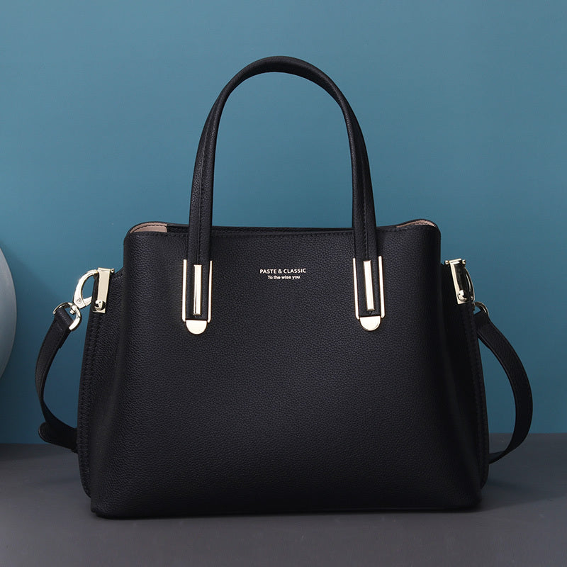 Fashion Women's Leather Black Large Capacity Messenger Bag GO Buy