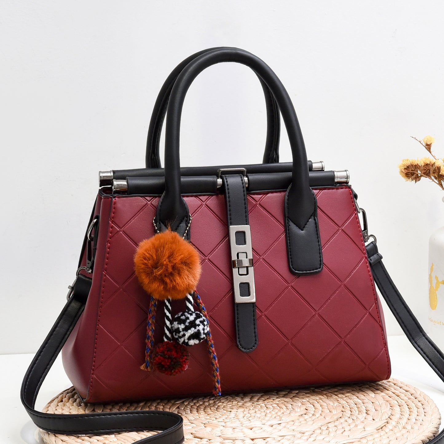 Checkered Large-capacity Simple Retro Portable Shoulder Bag GO Buy