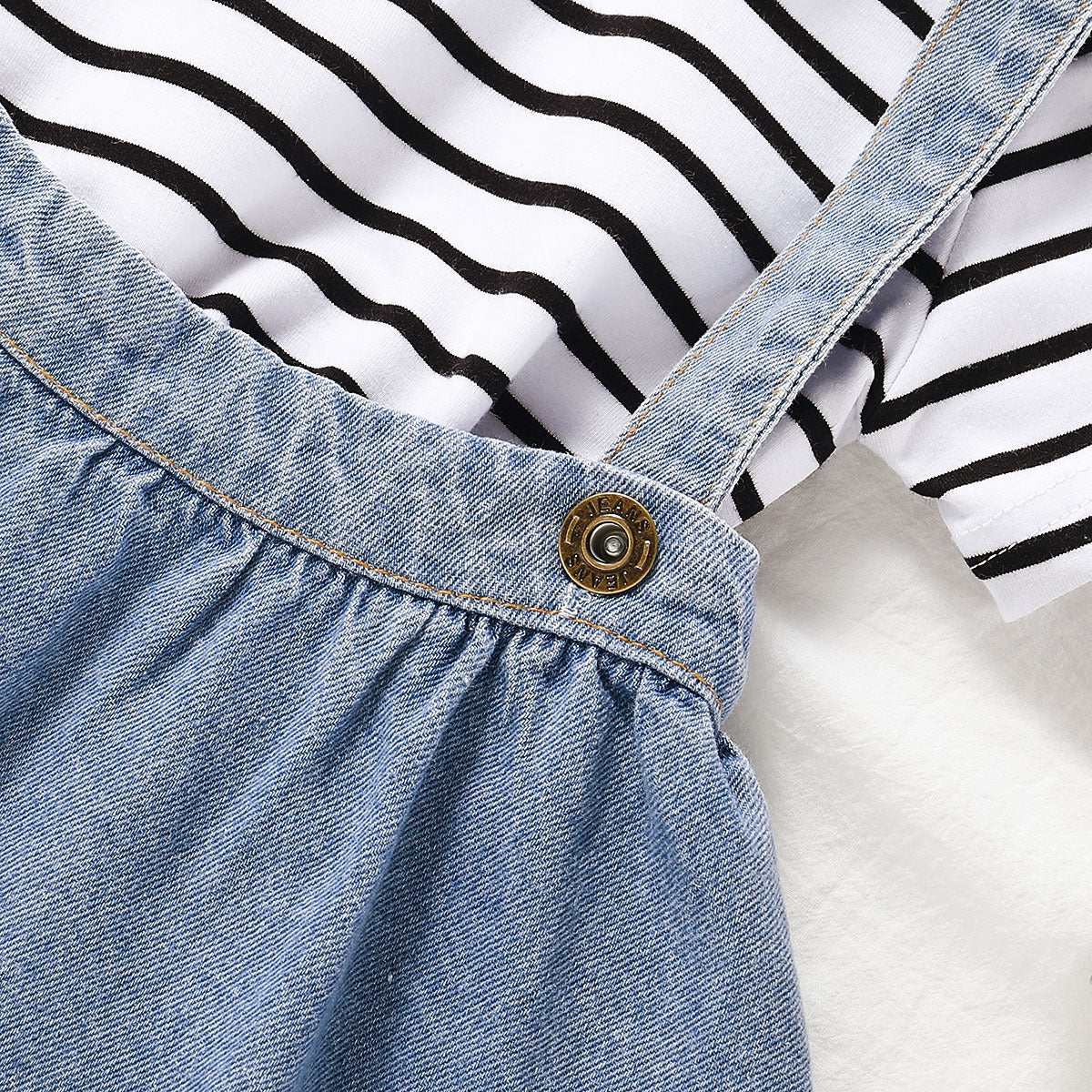 Girls' Striped Short-sleeved Blouse And Suspender Skirt Suit GO buy