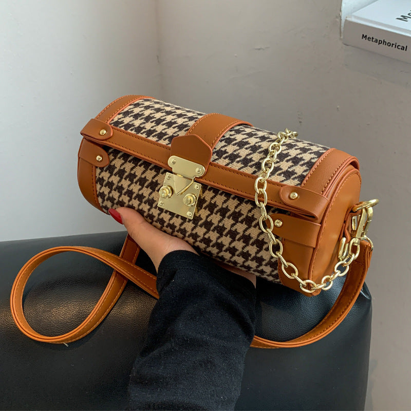 Winter New Chain Plaid Pillow Bag GO Buy
