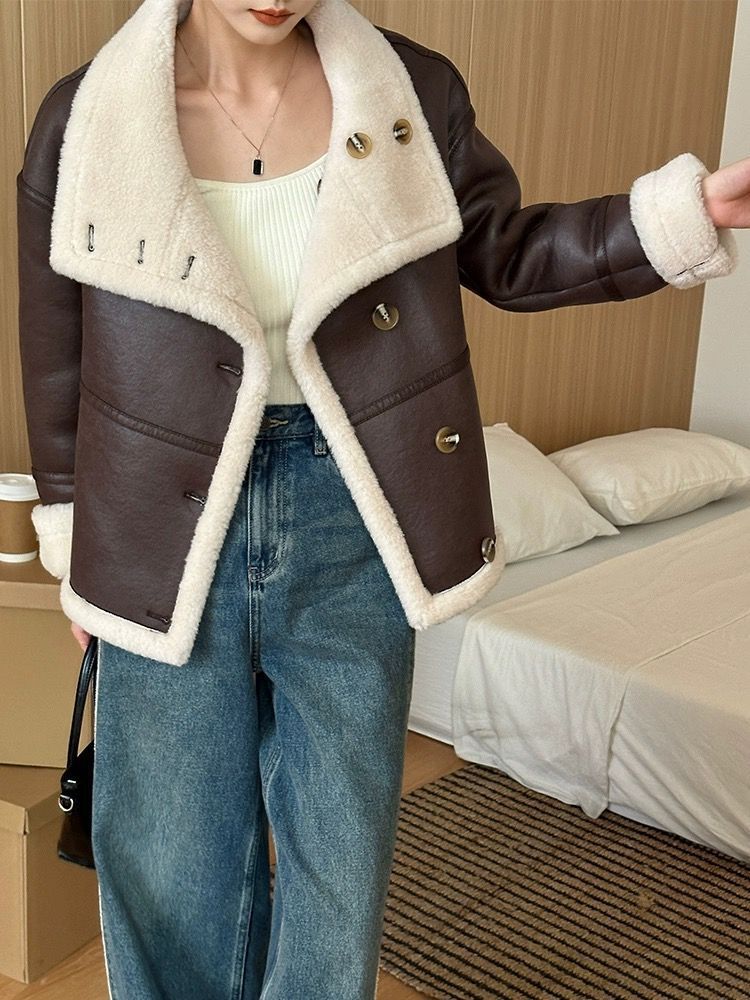 Eco-leather Inner Wool Grain Leather Grass Coat GO buy