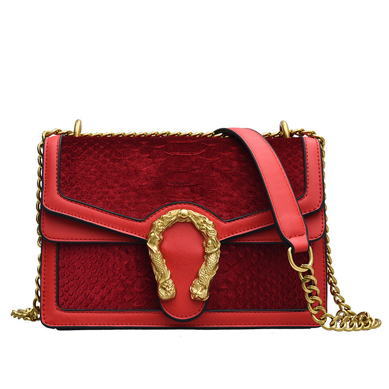 One Shoulder Chain Messenger Bag GO Buy