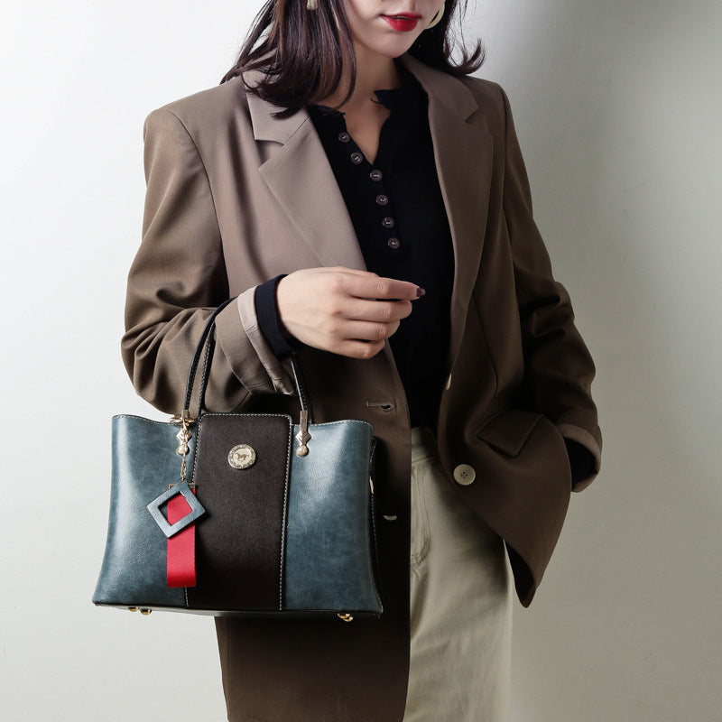 Three-layer Soft Leather Shoulder Messenger Bag GO Buy
