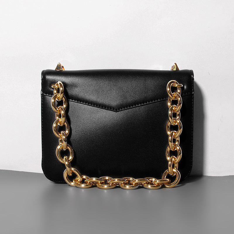 Summer New Chain Leather Shoulder Messenger Bag GO Buy