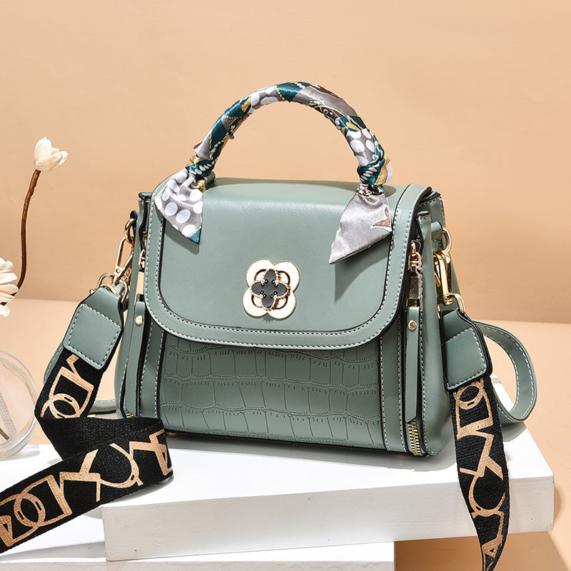 Net Red Retro Small Square Bag Female New Popular GO Buy