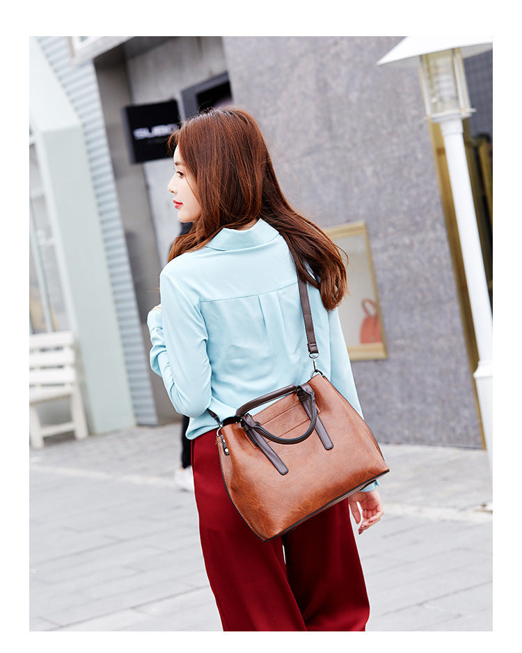Women's Bag Korean Versatile One-shoulder Crossbody Bag Women's Large Capacity Handbag GO Buy
