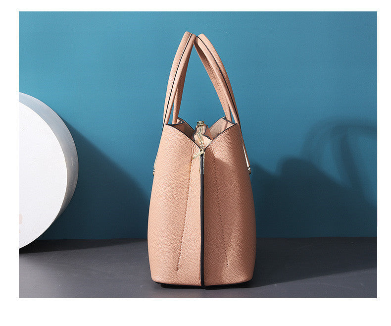 Fashion Women's Leather Black Large Capacity Messenger Bag GO Buy