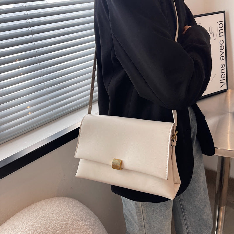Niche Ins Popular Retro Shoulder Bag Womens Bag GO Buy