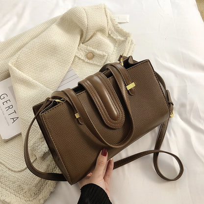 Large Capacity Fashion One Shoulder Messenger Bag GO Buy