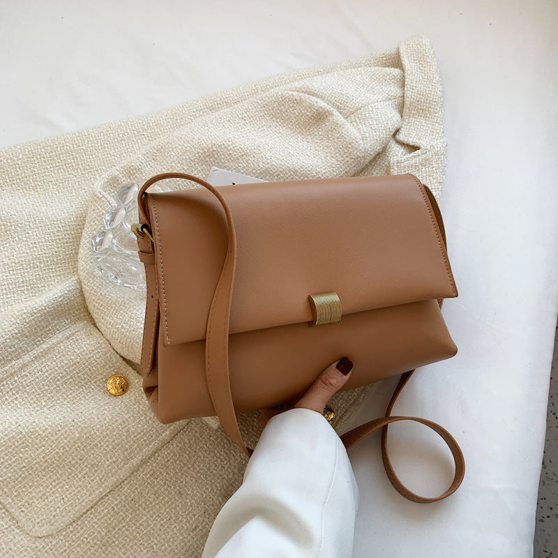 Niche Ins Popular Retro Shoulder Bag Womens Bag GO Buy
